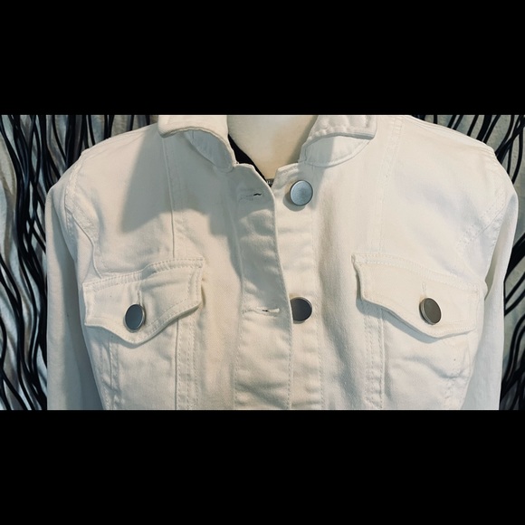 G.I.L.I. Denim white Jacket Size 10 - Picture 5 of 7